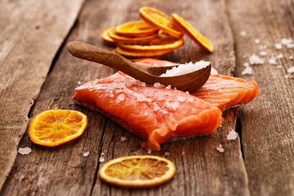 Salmón con salsa de mermelada de naranja amarga Bebé